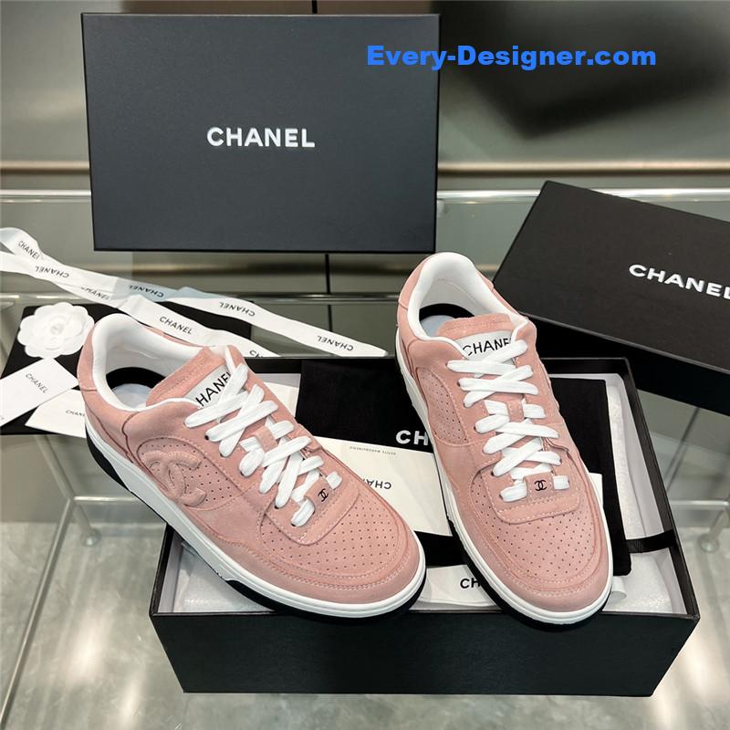 Chanel new full leather panda color casual sneakers