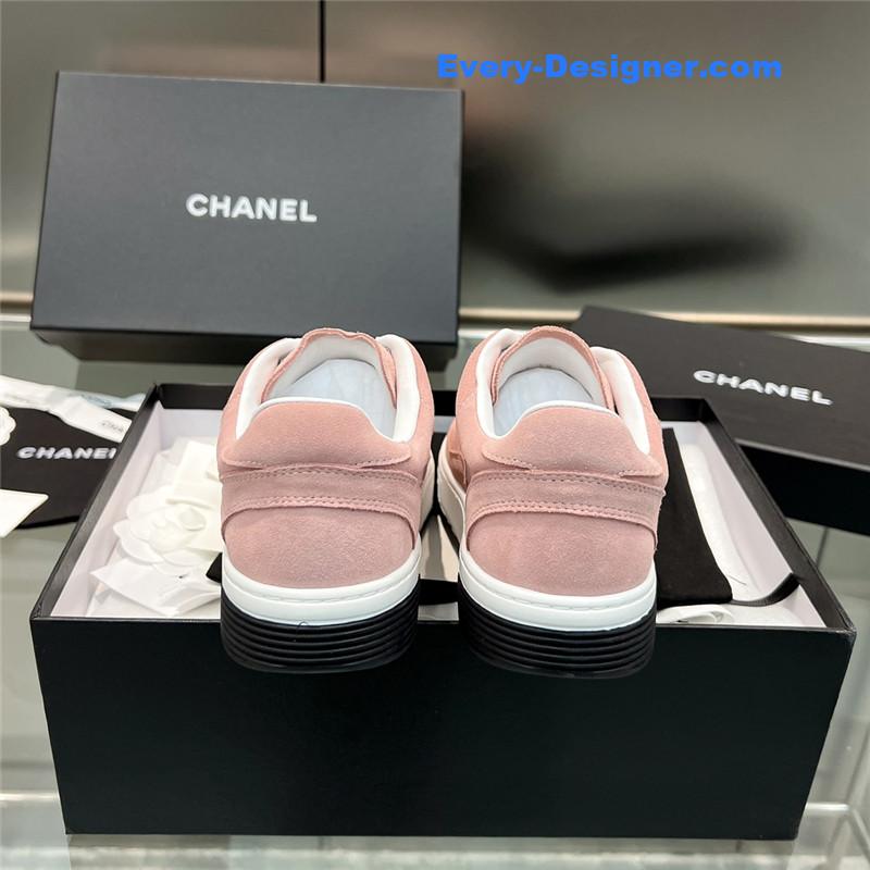 Chanel new full leather panda color casual sneakers