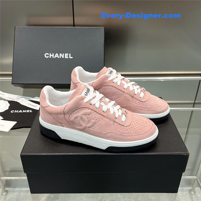 Chanel new full leather panda color casual sneakers