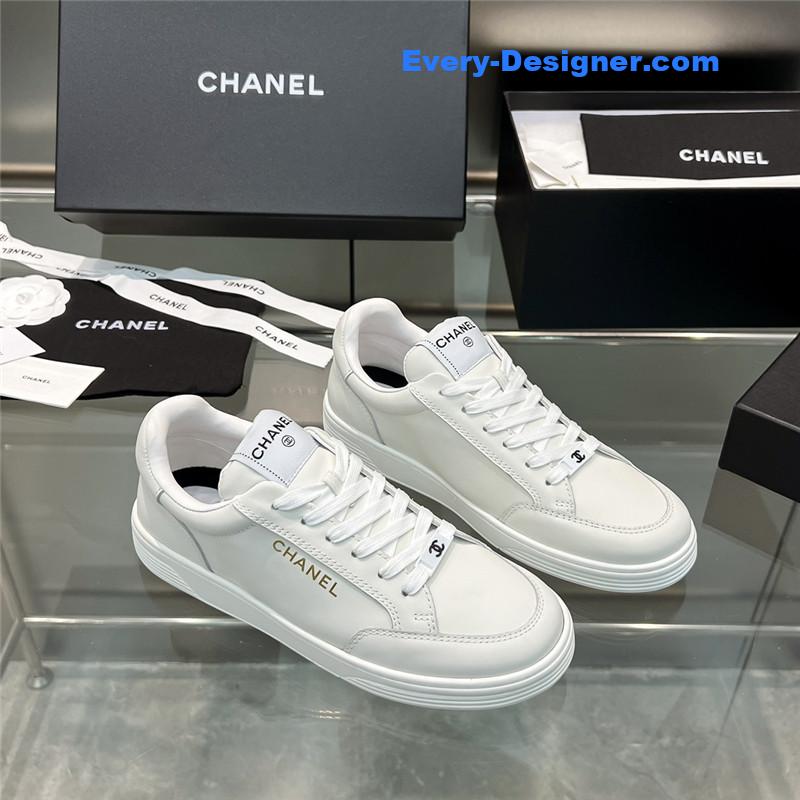 Chanel new full leather panda color casual sneakers
