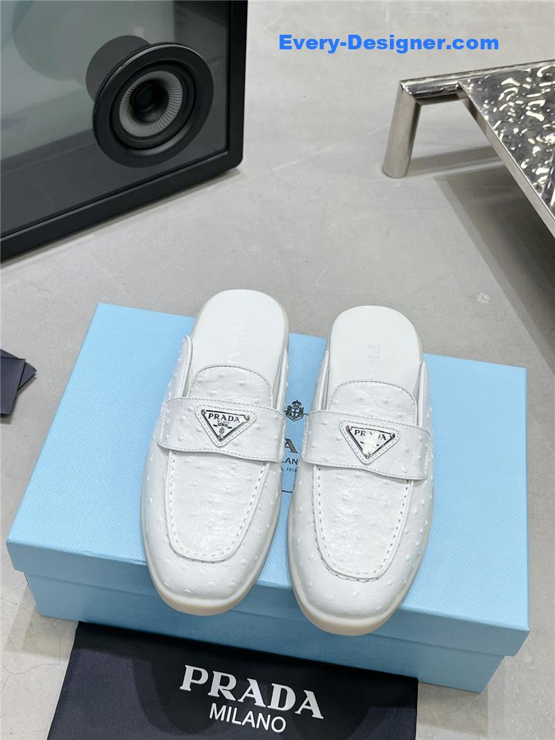 Pra*a new loafers half slippers