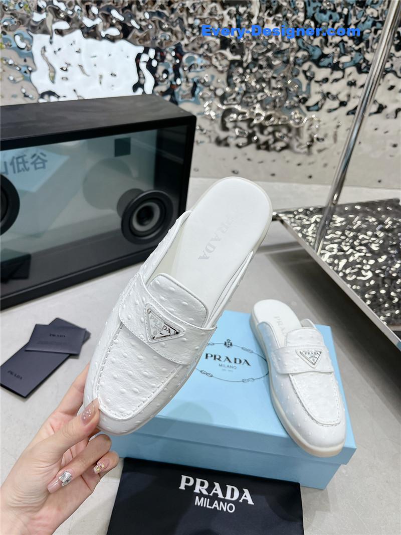 Pra*a new loafers half slippers