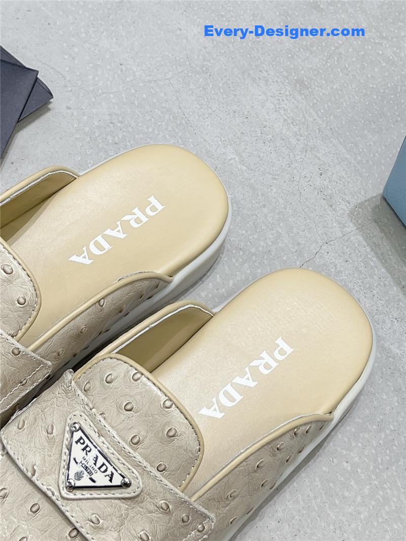 Pra*a new loafers half slippers