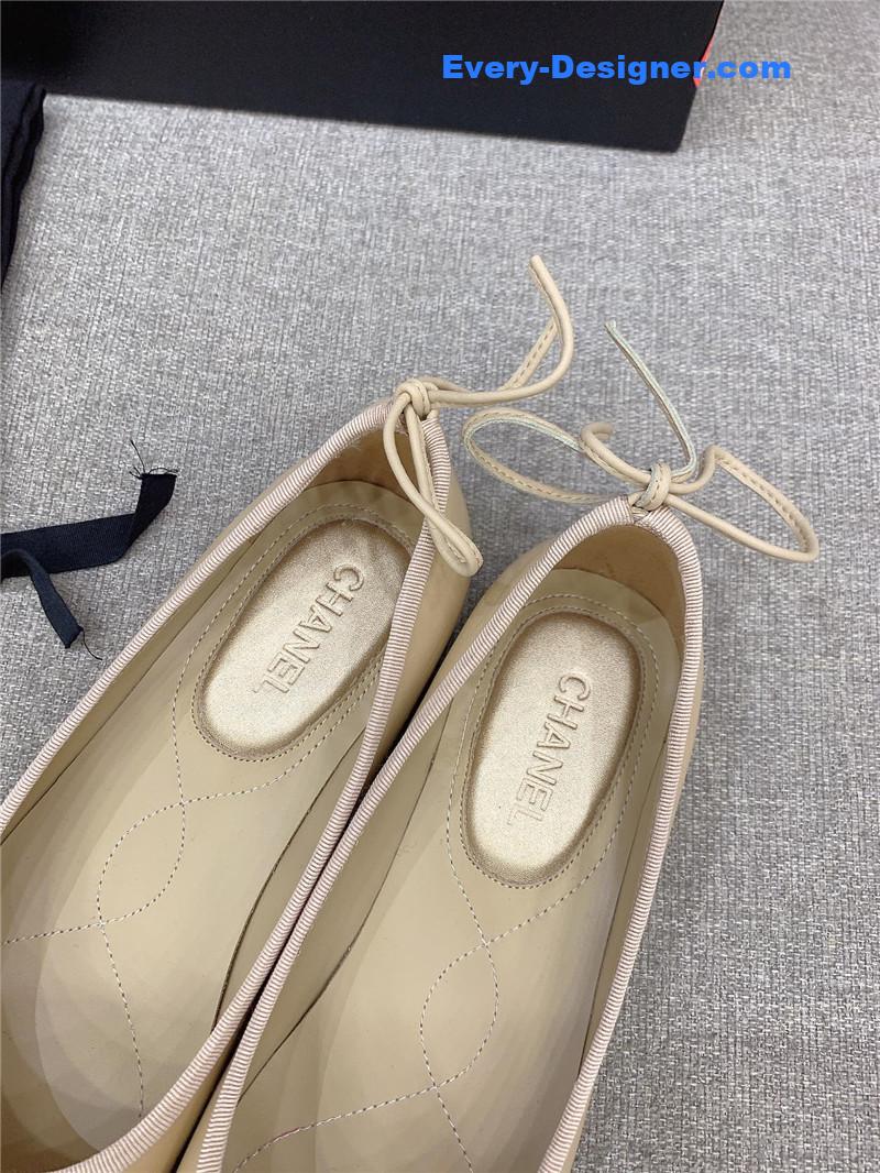 CC vintage flat shoes