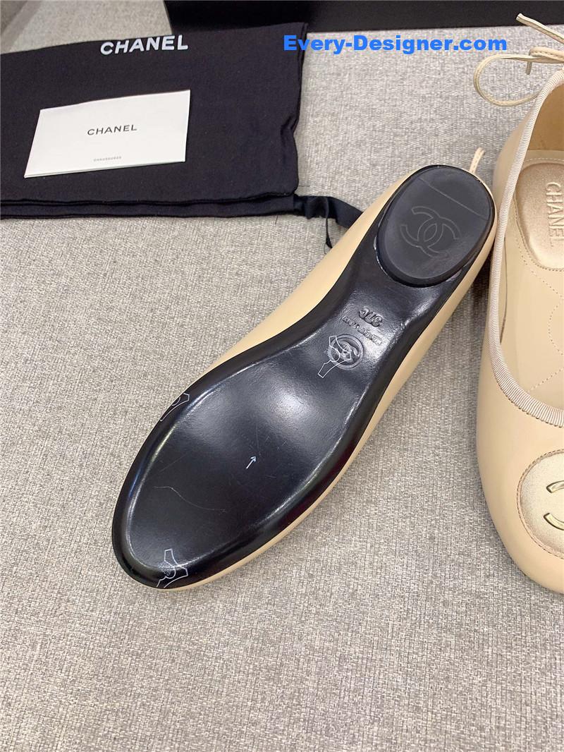 CC vintage flat shoes