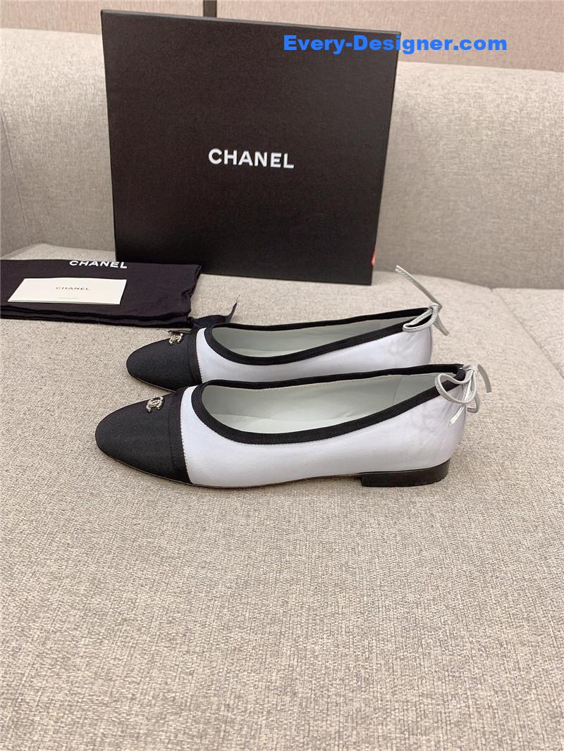 CC vintage flat shoes