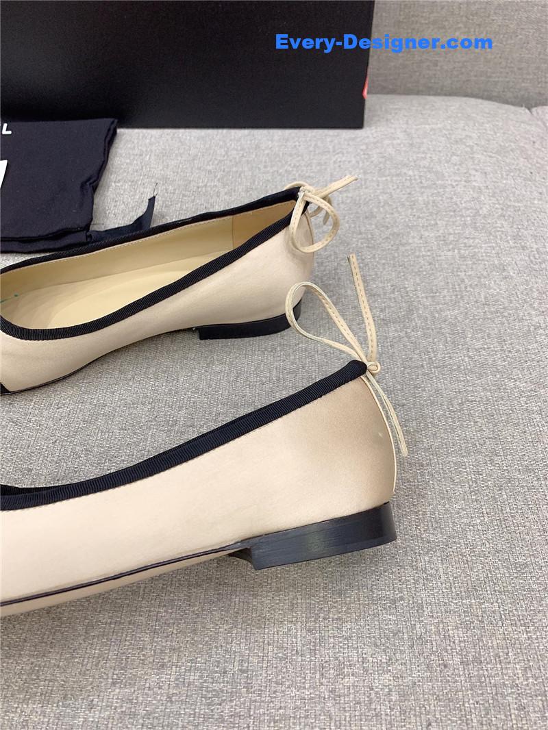 CC vintage flat shoes