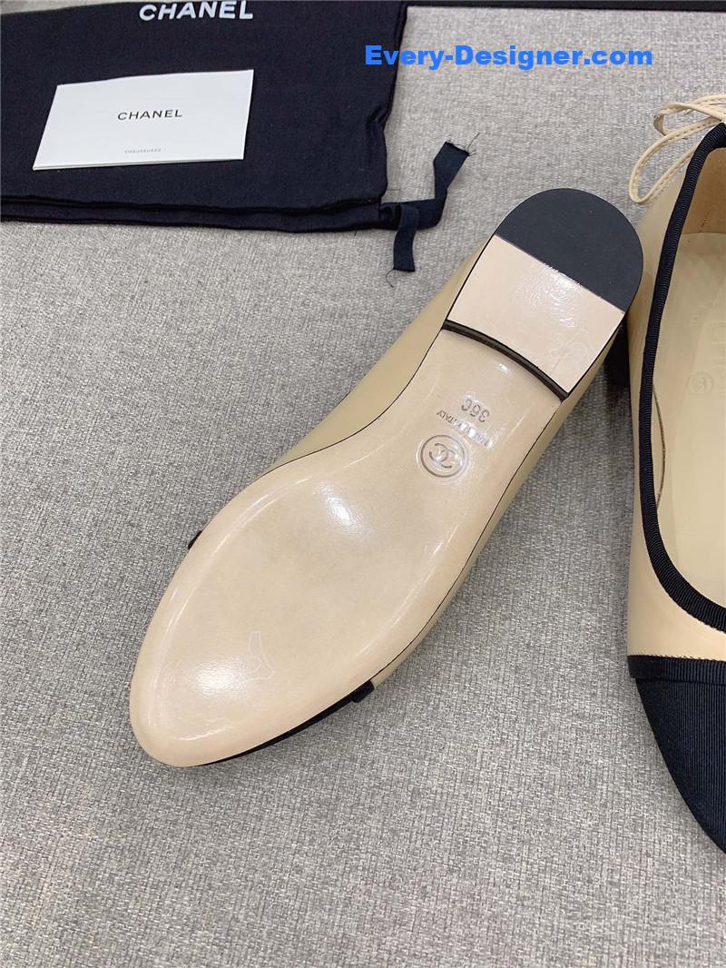 CC vintage flat shoes