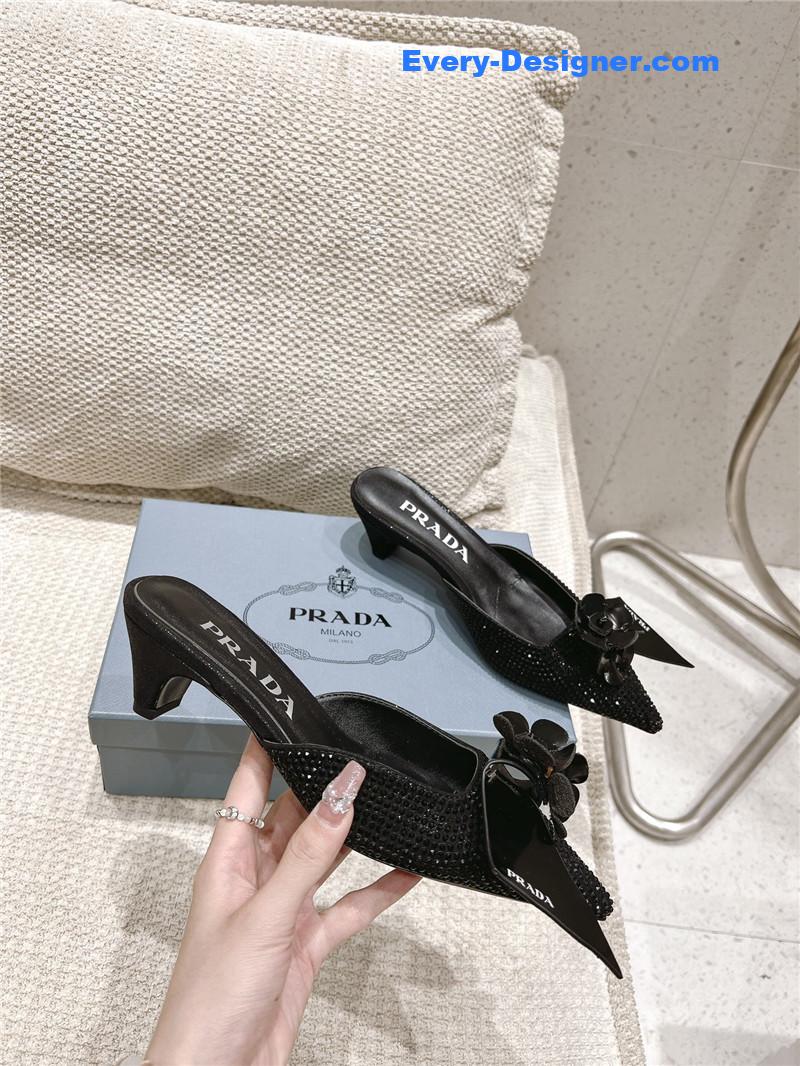 pra*a full D1am0nd sandals