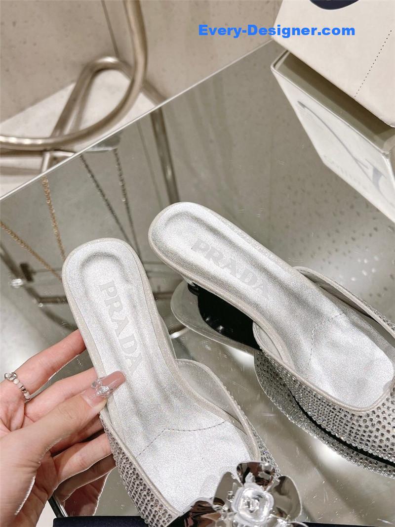 pra*a full D1am0nd sandals