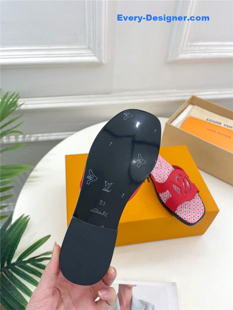 l0vis Vvtt0n lv new hollow slippers