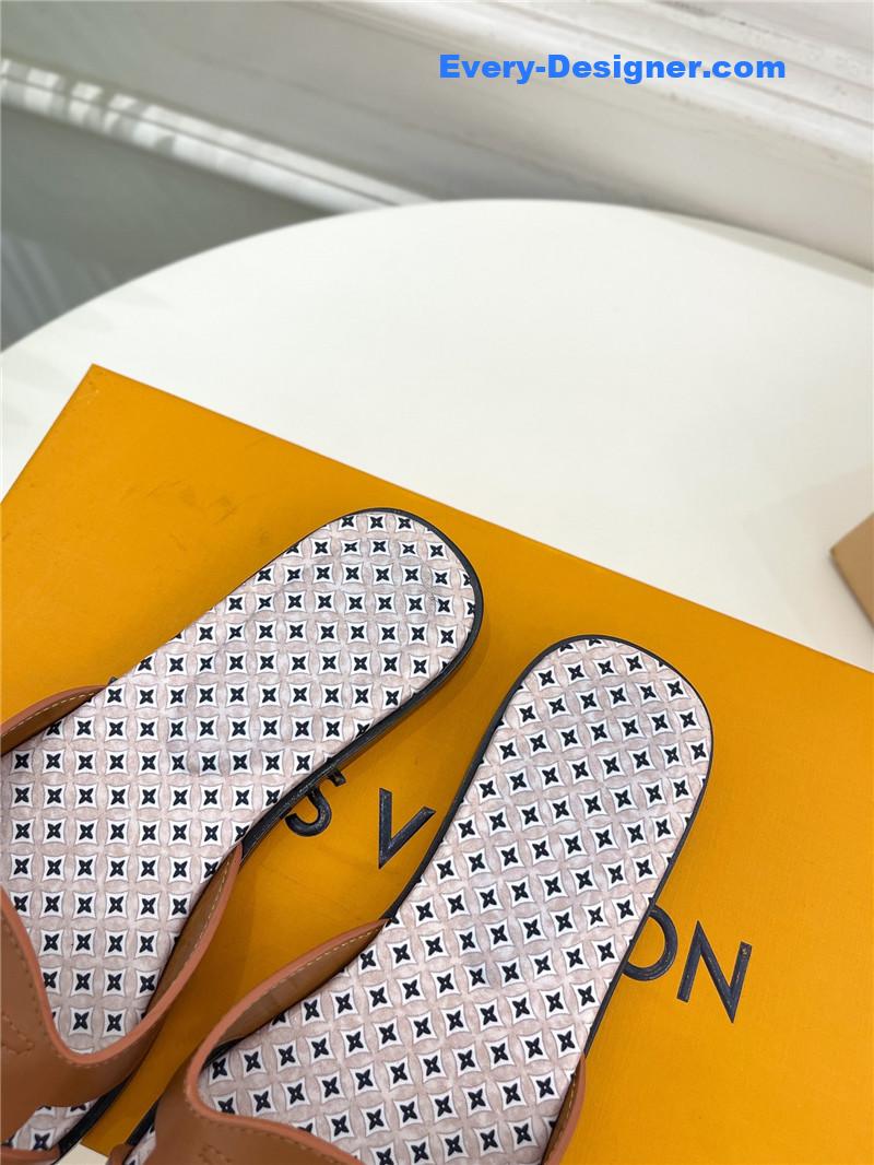 l0vis Vvtt0n lv new hollow slippers