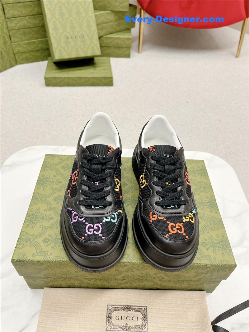 Gvc*1 chunky b series lightweight soft platform sneakers