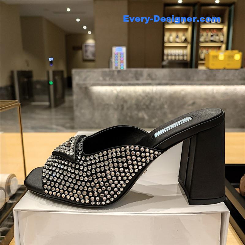 Pra*a block heel square toe sandals