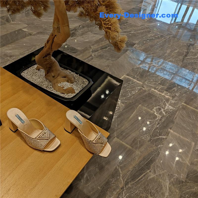 Pra*a block heel square toe sandals