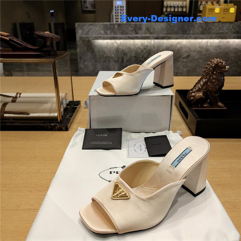 Pra*a block heel square toe sandals