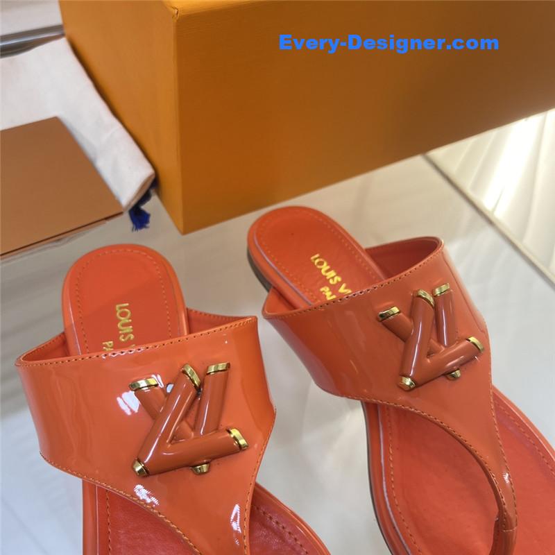 l0vis Vvtt0n lv latest flip flops slippers