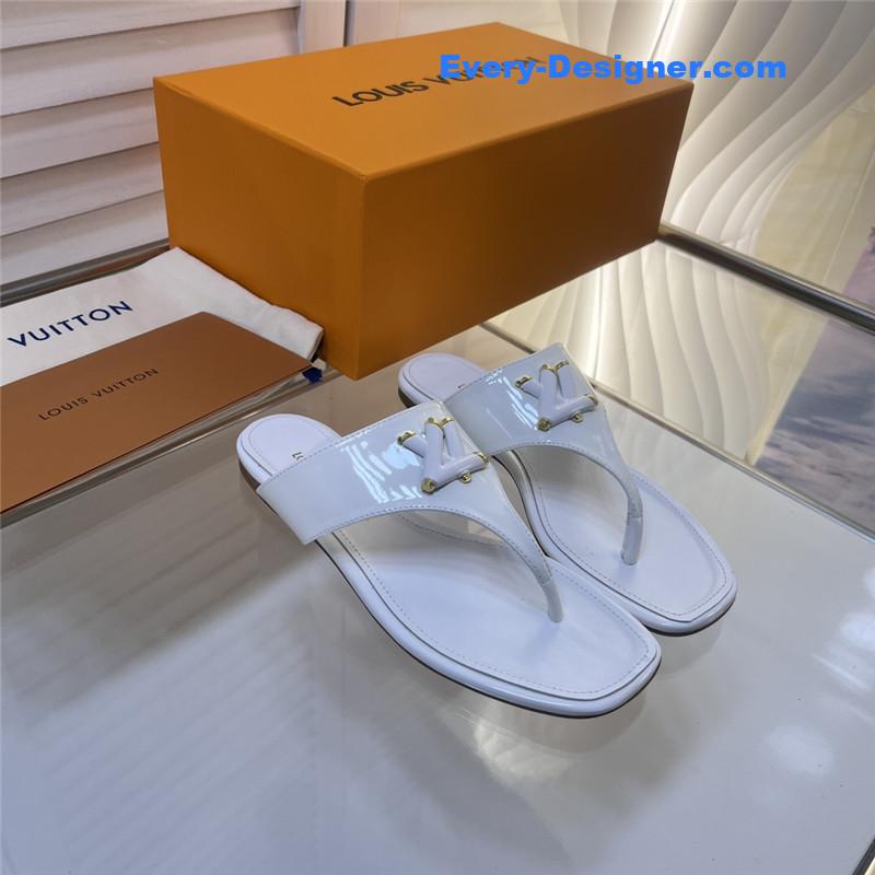 louis vuitton LV latest flip flops slippers