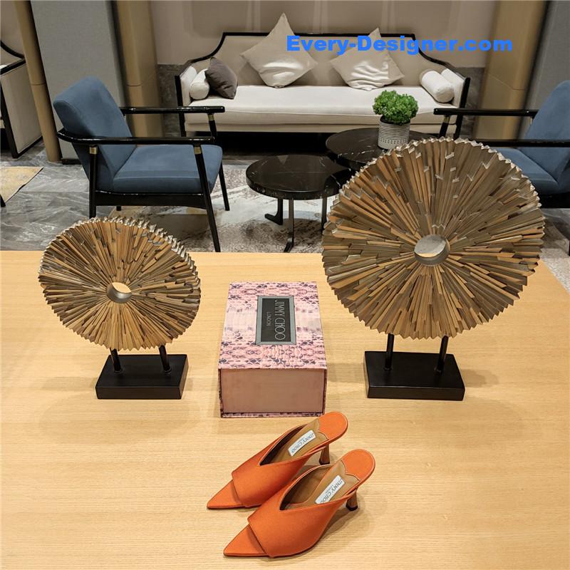 J1m*y Ch00 open toe sandals