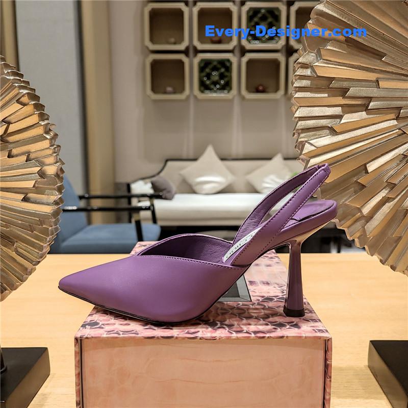 J1m*y Ch00 open toe sandals