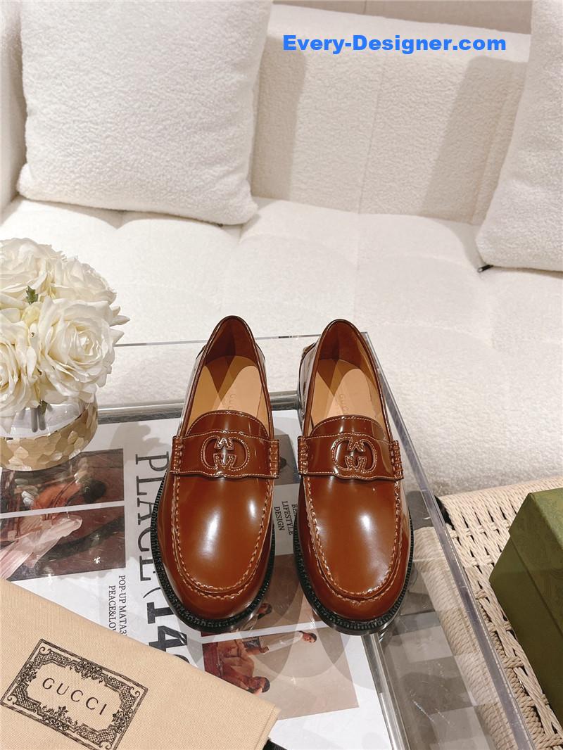 Gvc*1 british style loafers