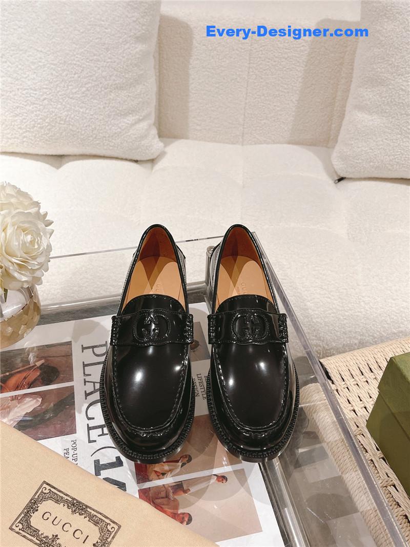 Gvc*1 british style loafers