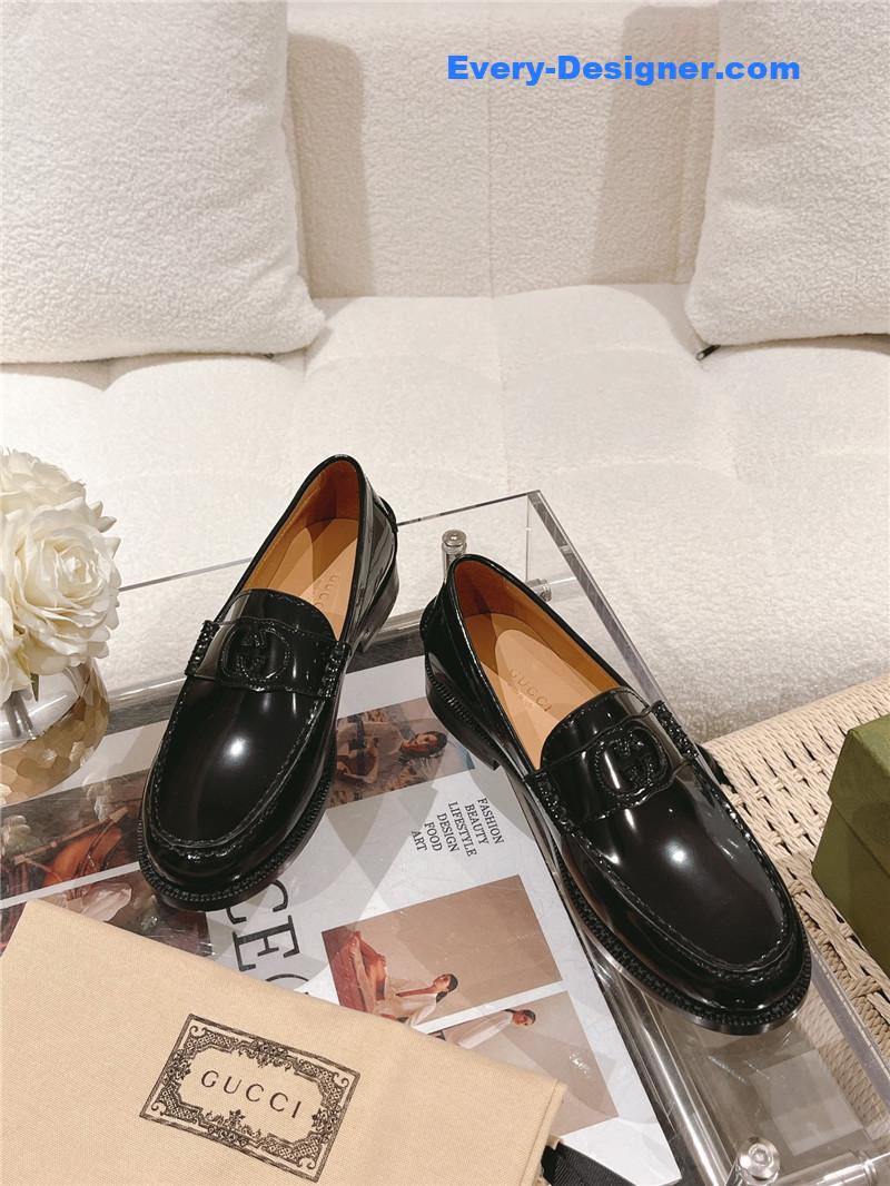 Gvc*1 british style loafers