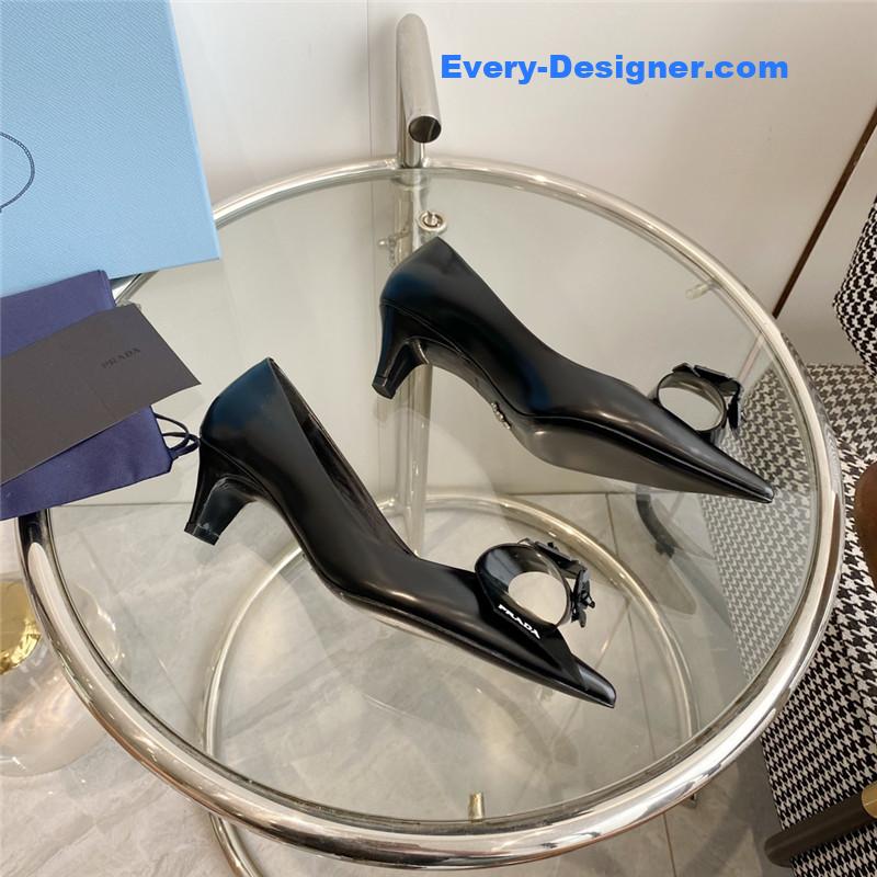 Pra*a brushed black leather pumps