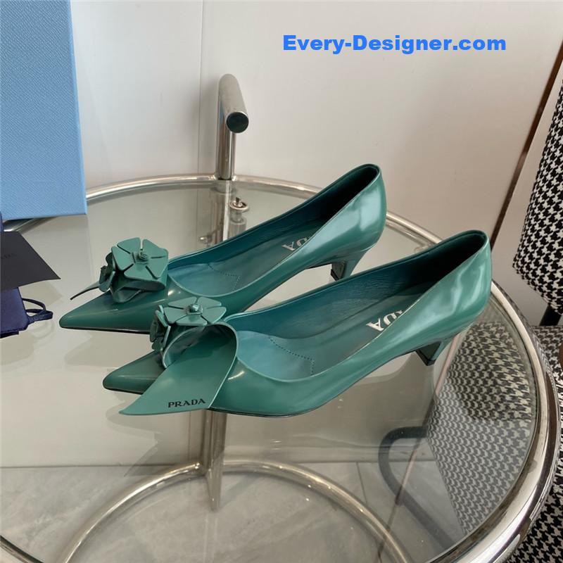 Pra*a flower pointed toe small cone heel shoes