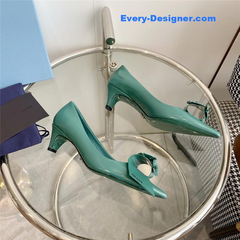 Pra*a flower pointed toe small cone heel shoes