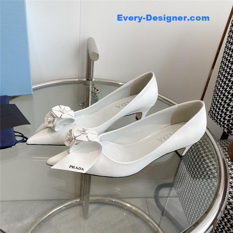 prada flower pointed toe small cone heel shoes