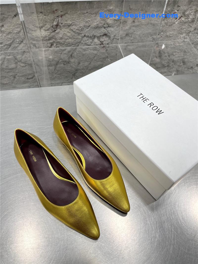 The row new French pointed toe chunky low-heeled shoes