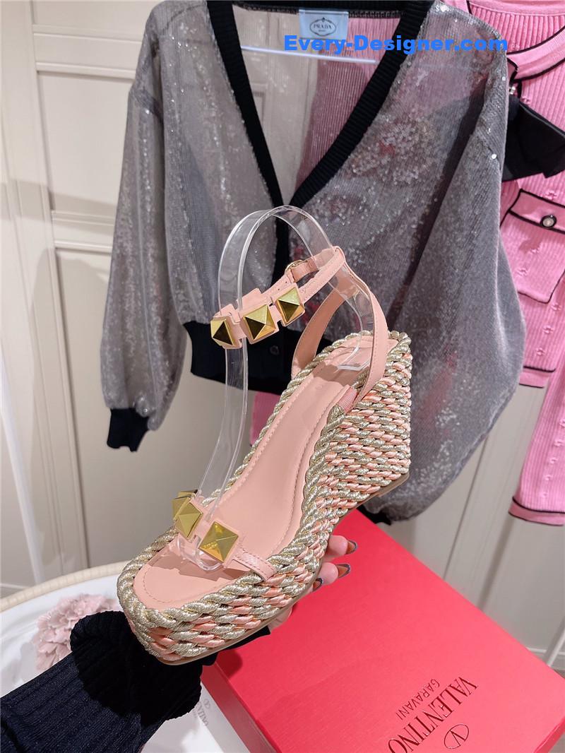 Va1e*ntin0 studded wedge sandals