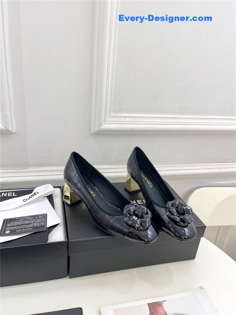 CC catwalk style camellia shoes