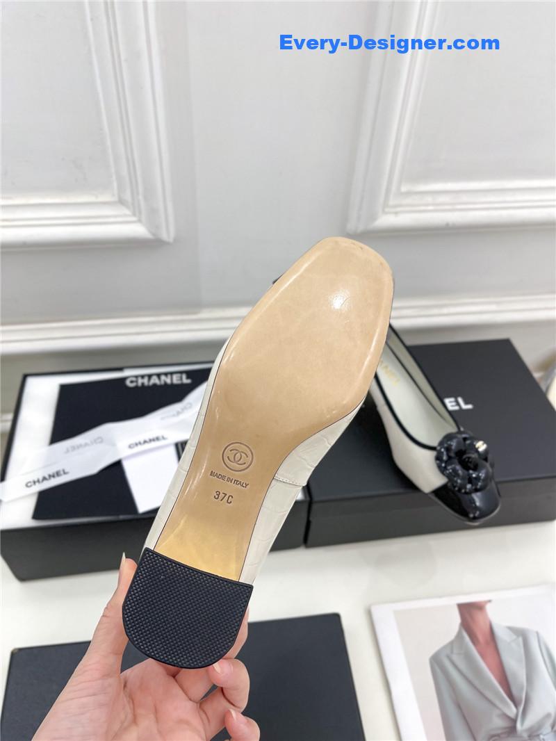 CC catwalk style camellia shoes