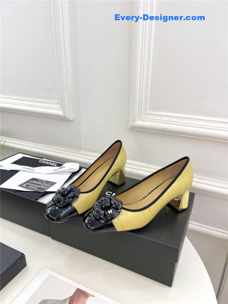 CC catwalk style camellia shoes