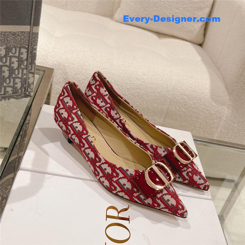 D10r early spring new cat heel shoes