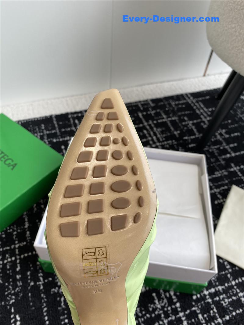 Bottega Veneta Pre-Fall New Bunnie Mules