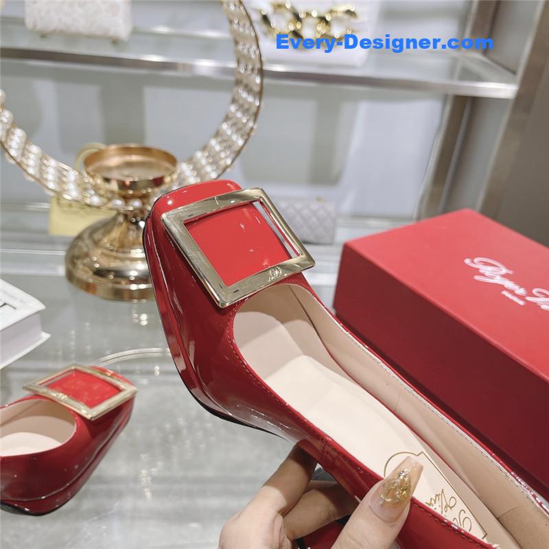 Roger vivier classic buckle pumps