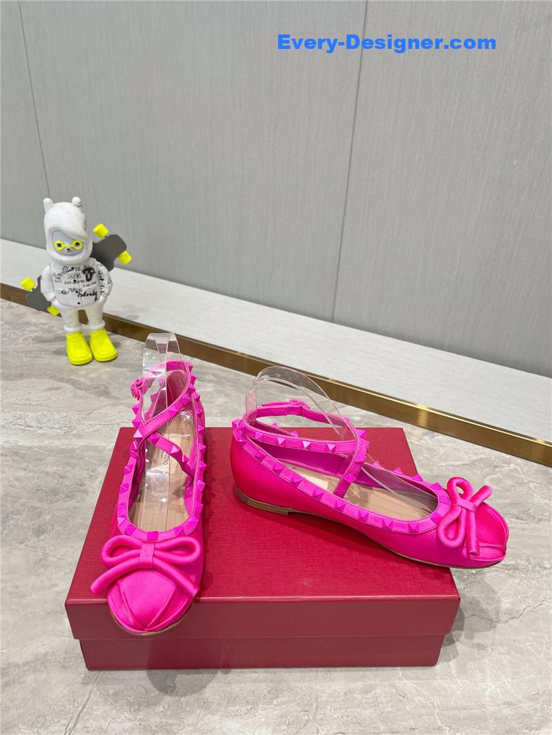 Va1e*ntin0 rockstud studded satin ballet flats