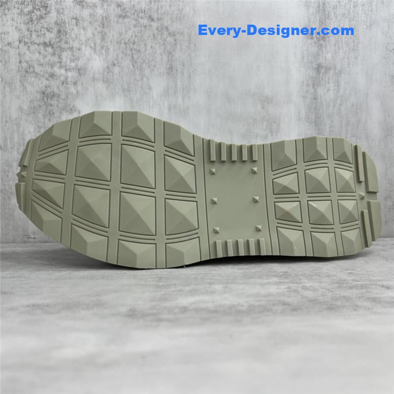 Va1e*ntin0 high satin canvas loafers