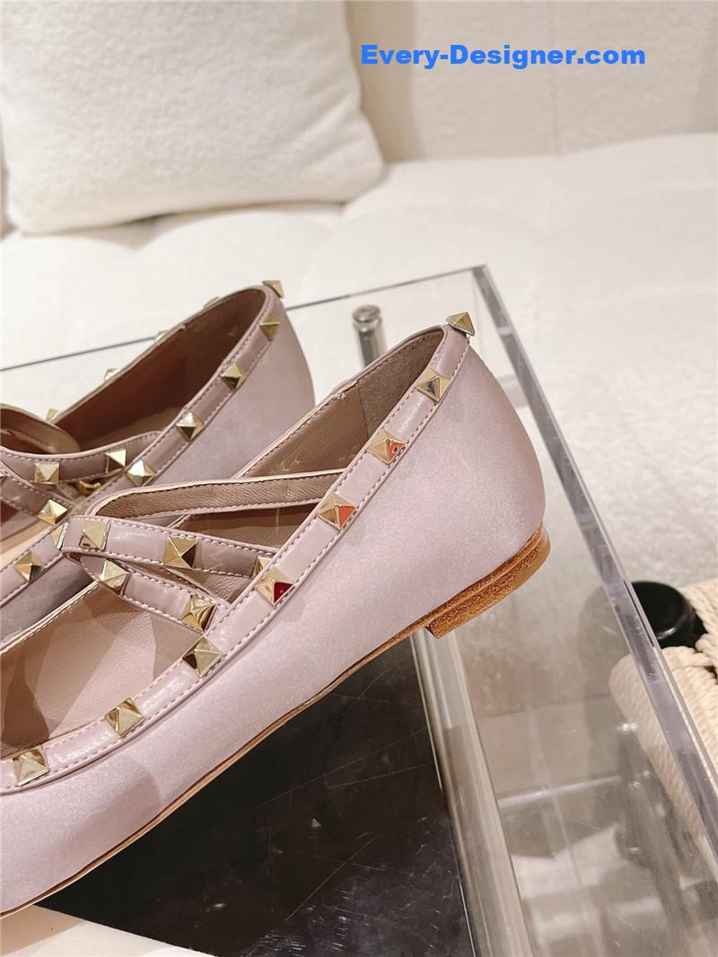 valentino vintage craft pyramid big willow studded flats