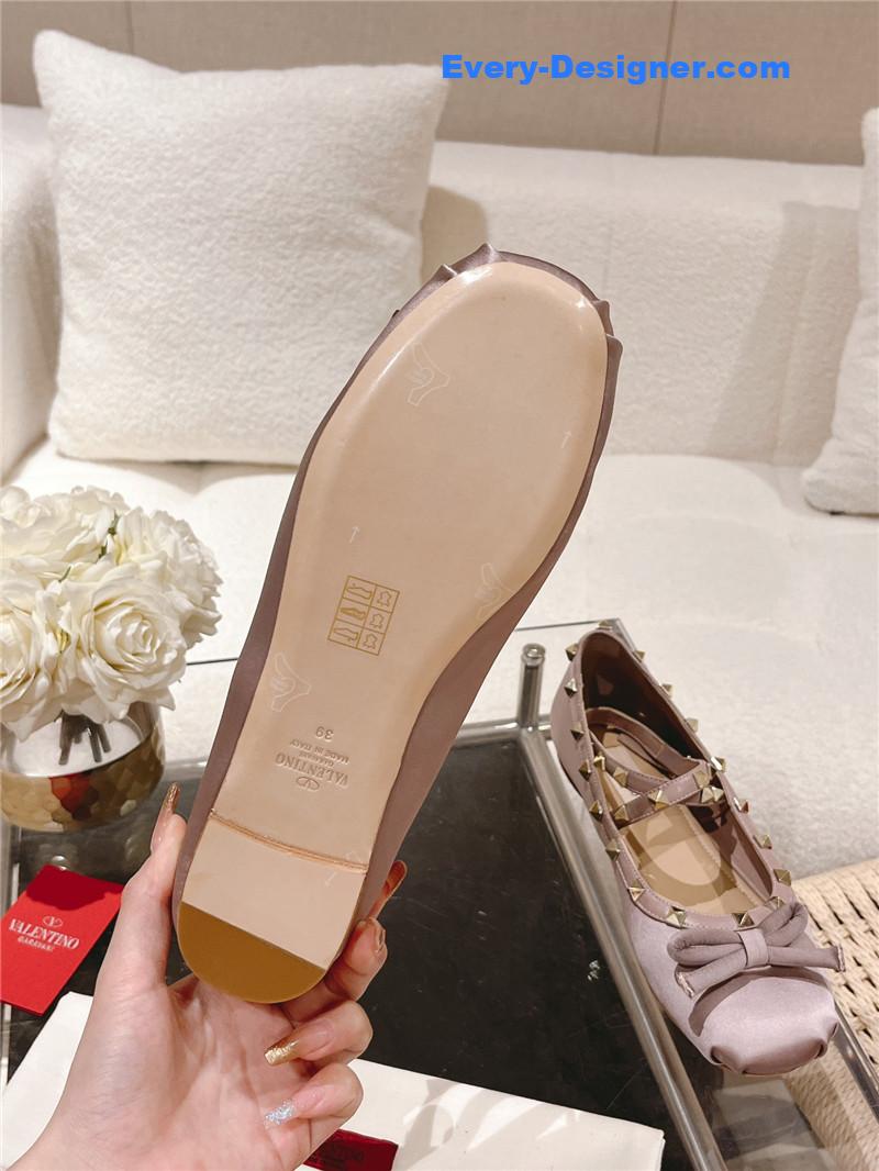 valentino vintage craft pyramid big willow studded flats