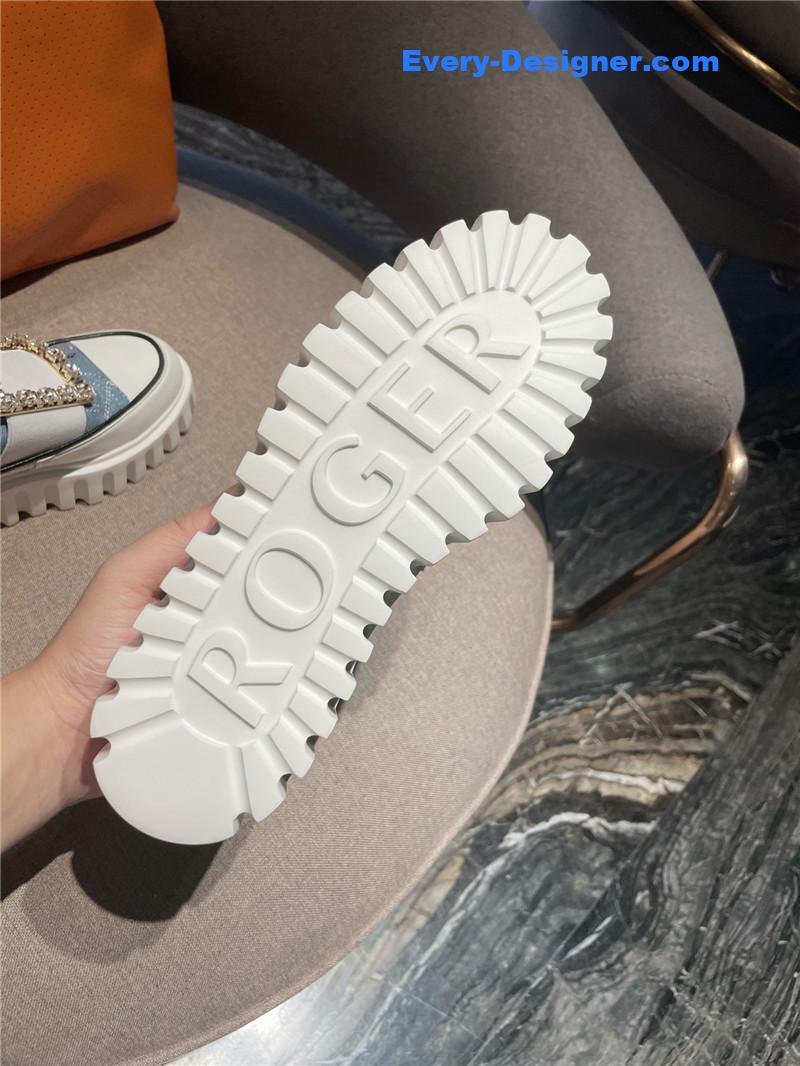 Roger vivier platform loafers