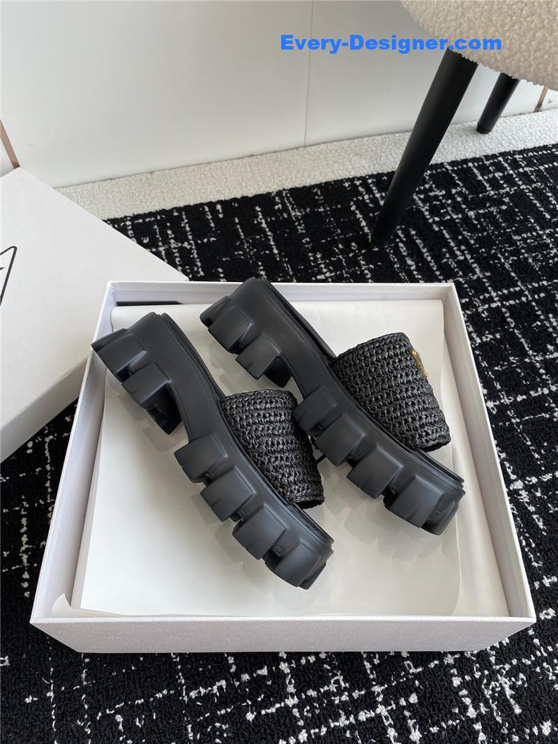 Pra*a gear platform woven slippers