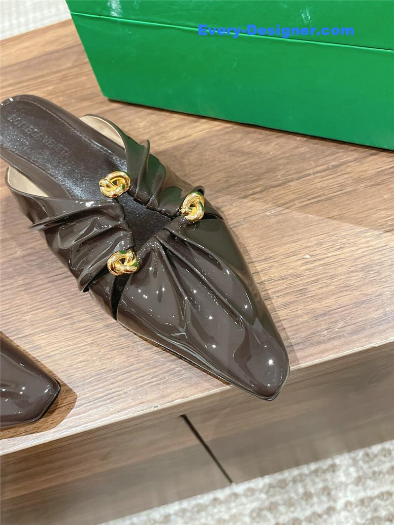 b0tt*ga Ven*ta bunnie mules