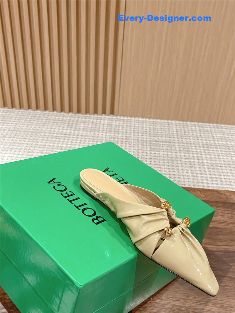 b0tt*ga Ven*ta bunnie mules