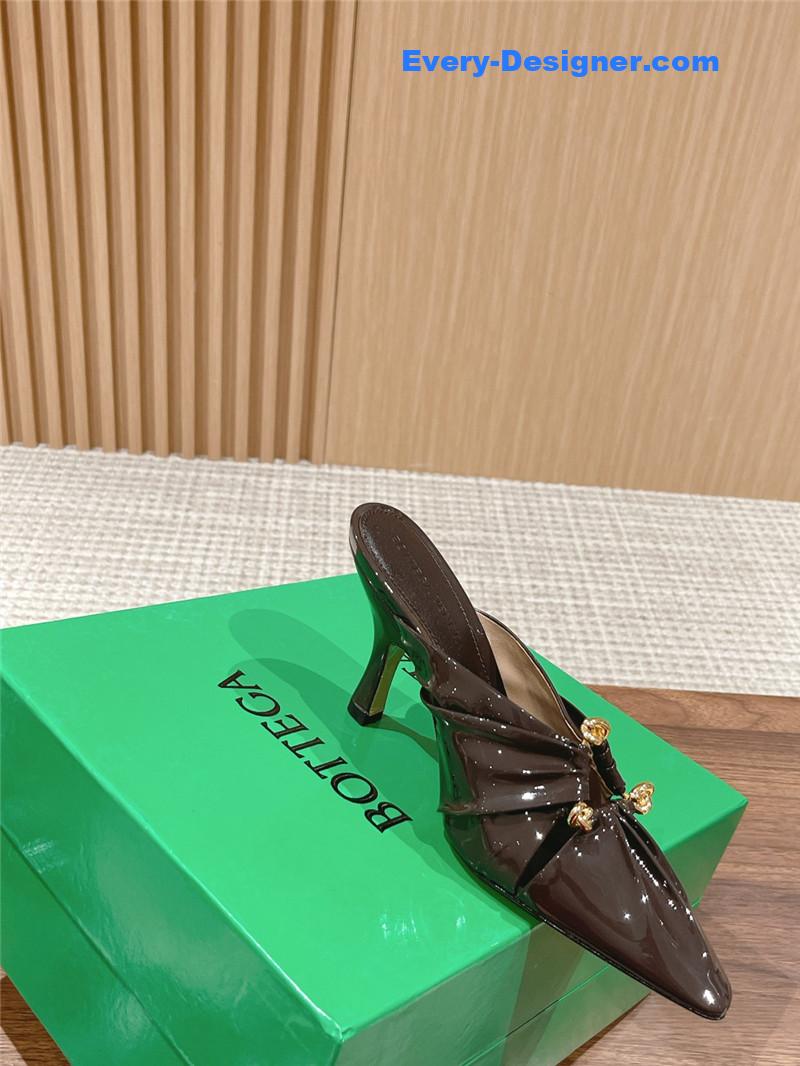 b0tt*ga Ven*ta bunnie mules