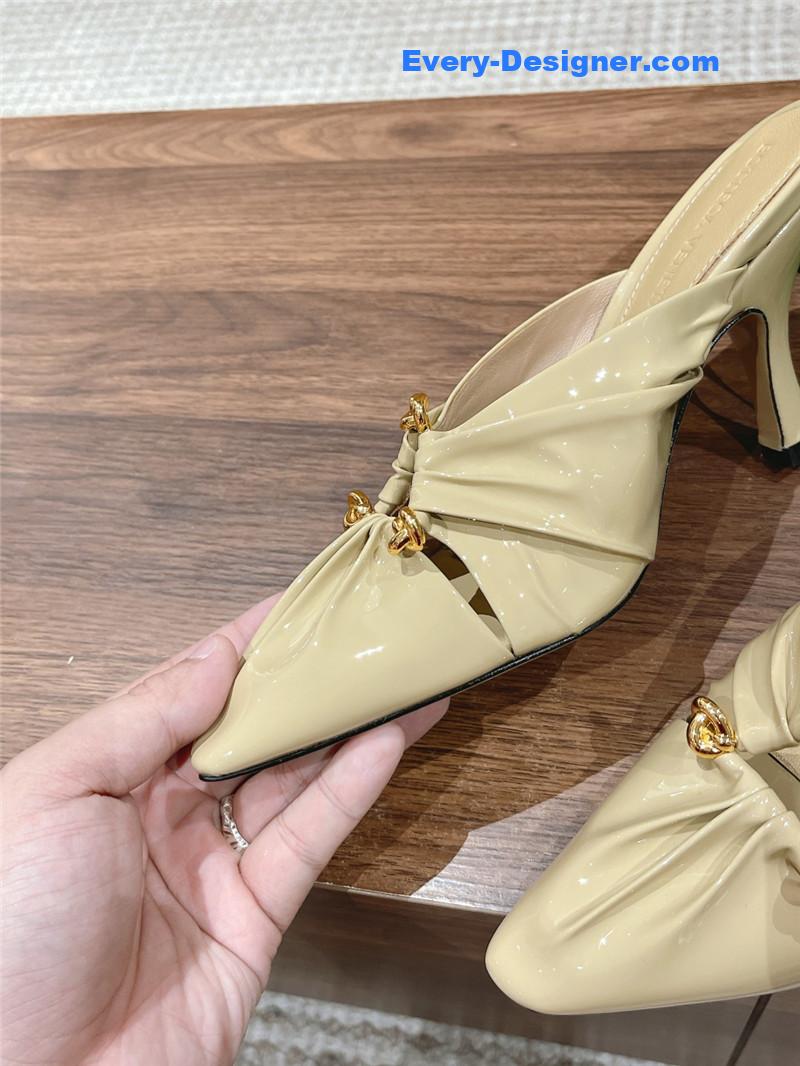 b0tt*ga Ven*ta bunnie mules