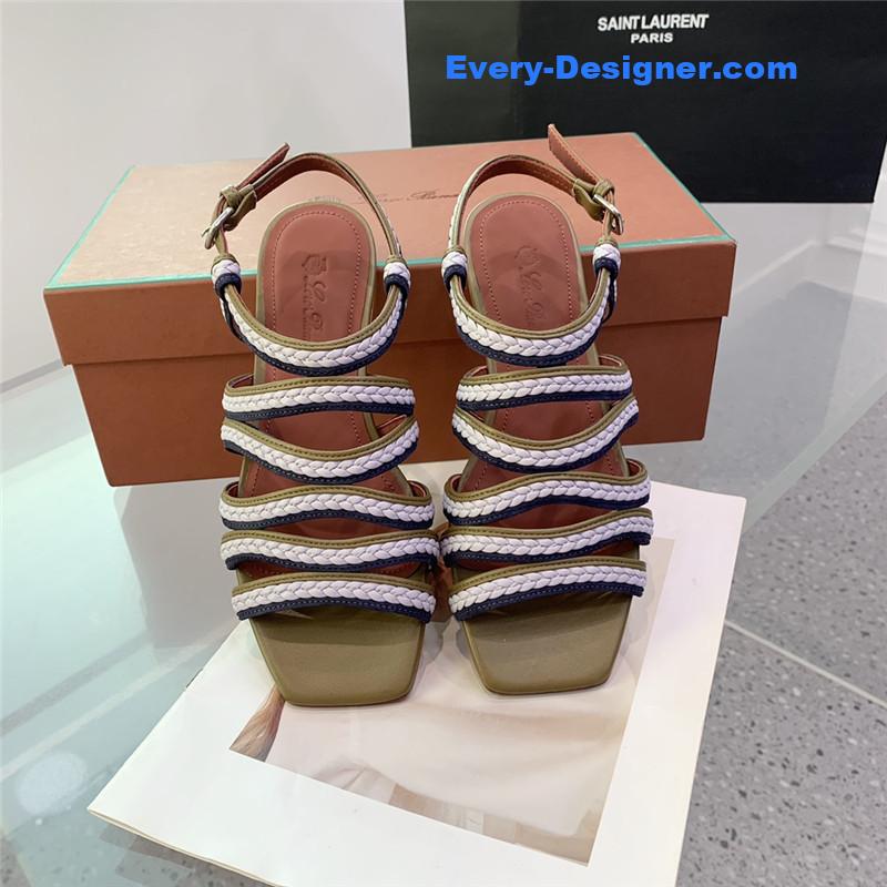 L0r0 P1ana flat sandals